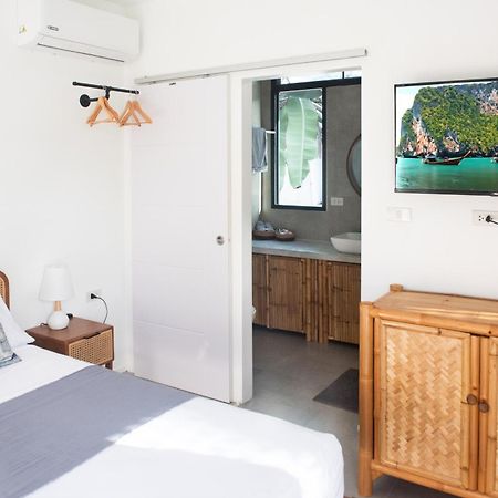 Bungalow Khao Lak Exterior photo